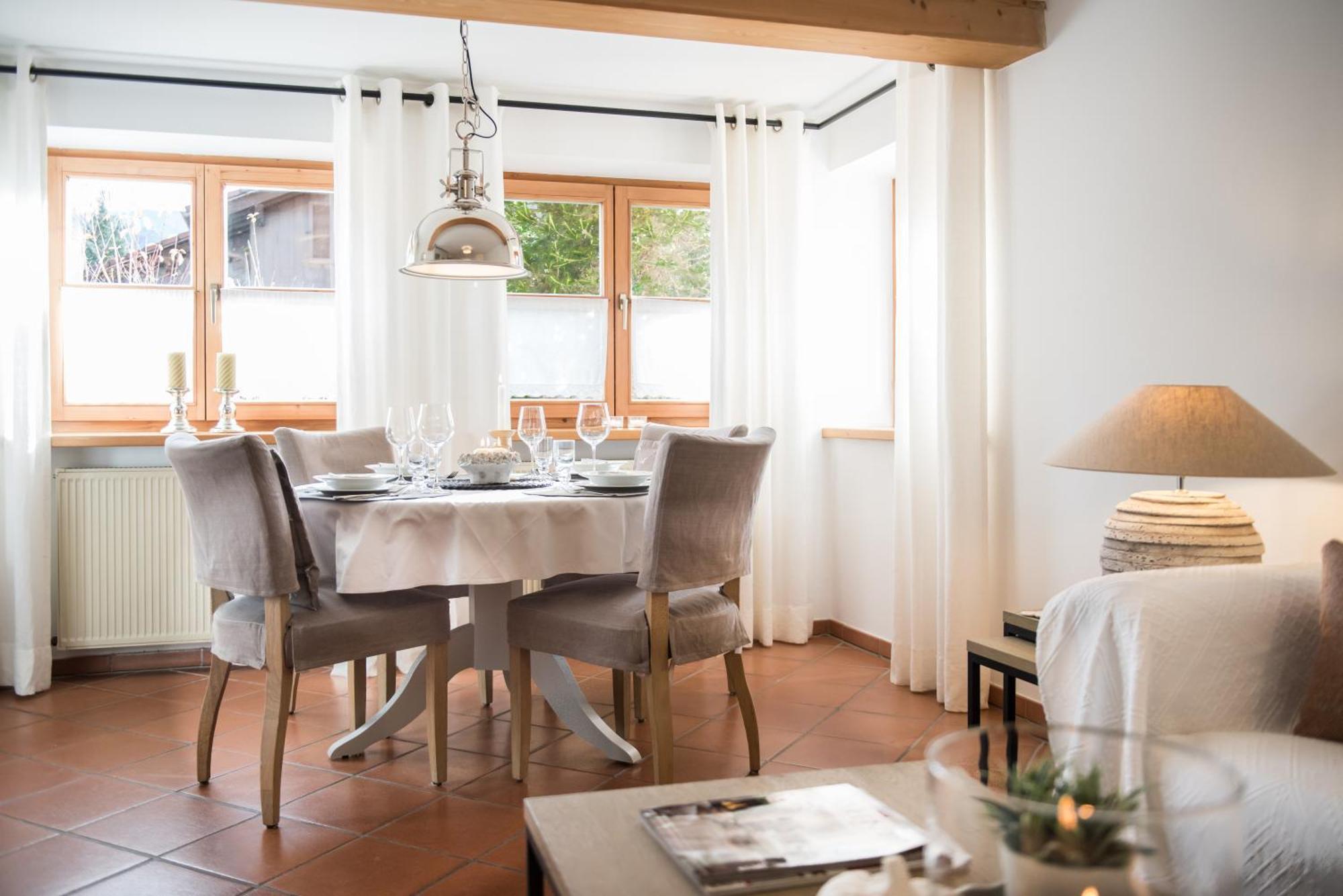 Haus Lesch - Stilvolle Appartements Mit Tollem Bergblick In Kreuth Am Tegernsee Zewnętrze zdjęcie