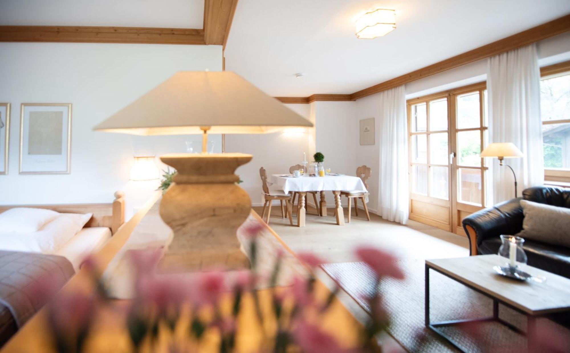 Haus Lesch - Stilvolle Appartements Mit Tollem Bergblick In Kreuth Am Tegernsee Zewnętrze zdjęcie